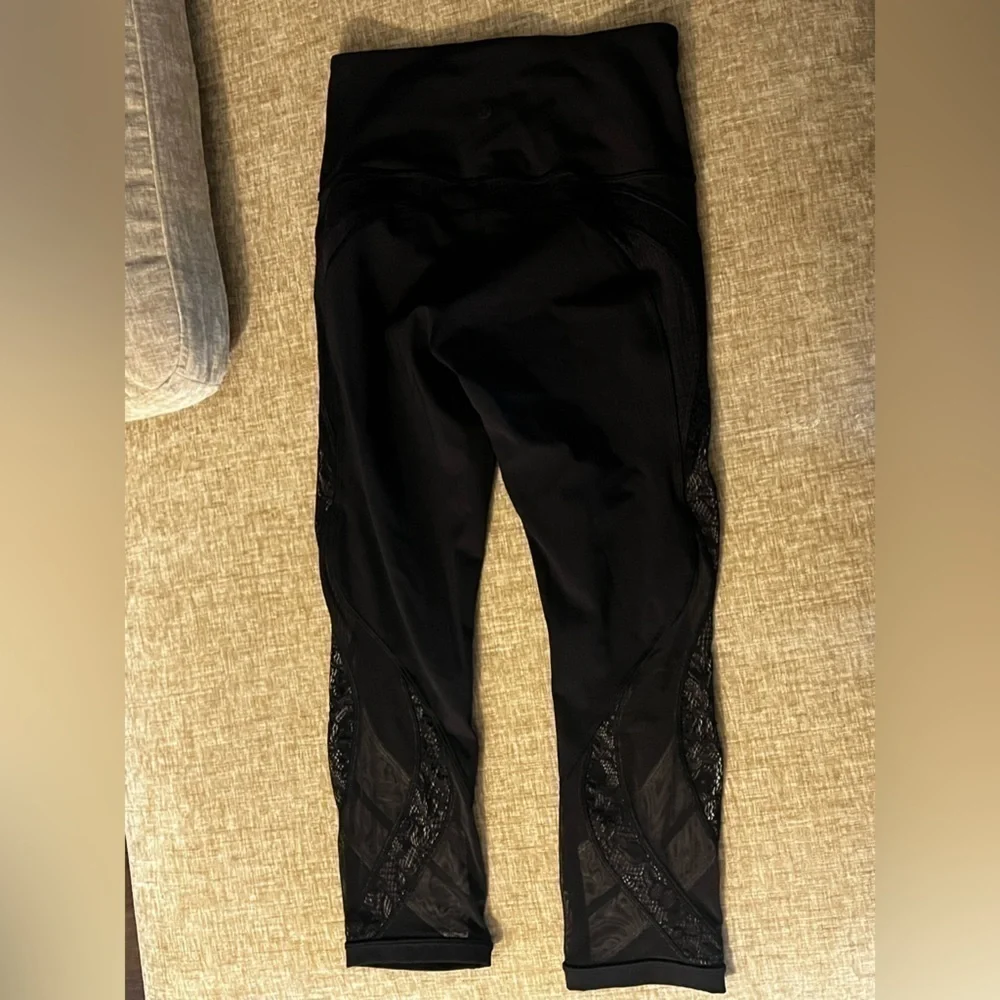 Lululemon Lace leg Leggings